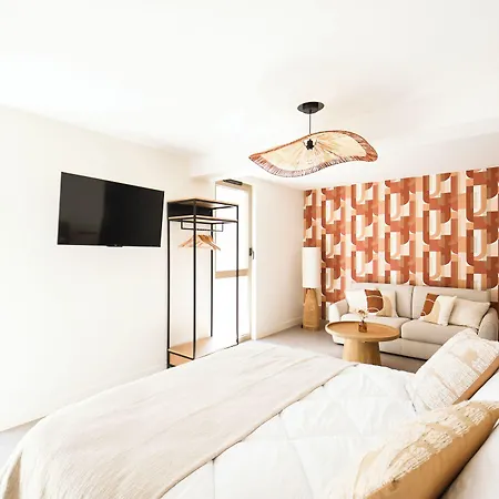 Le Clos Des Cadoles ホテル *