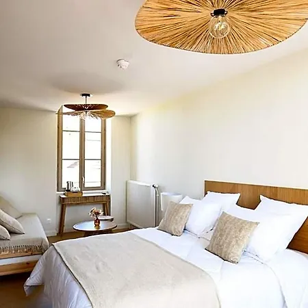 Le Clos Des Cadoles Otel